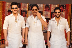 Akkineni Heroes Panche Kattu Photos